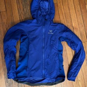 Arcteryx medium jacket